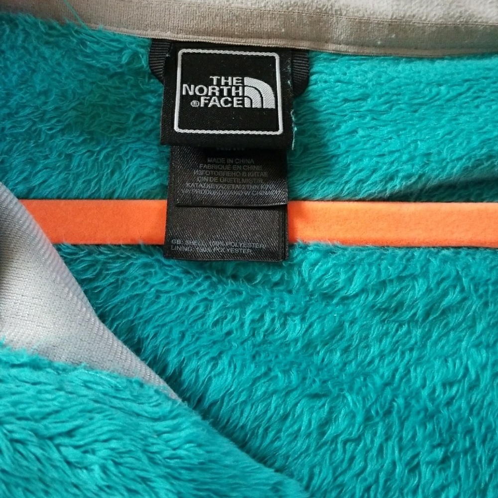 Clothes - Picture 4 of 4